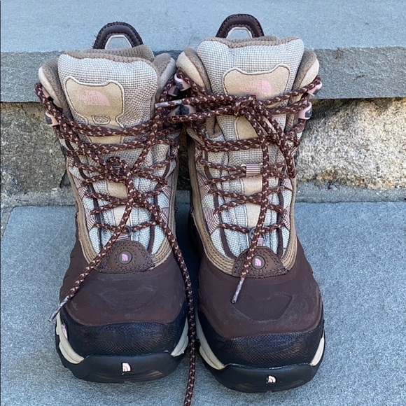 The North Face Shoes - North Face Women’s Size 7 Winter Boots *"